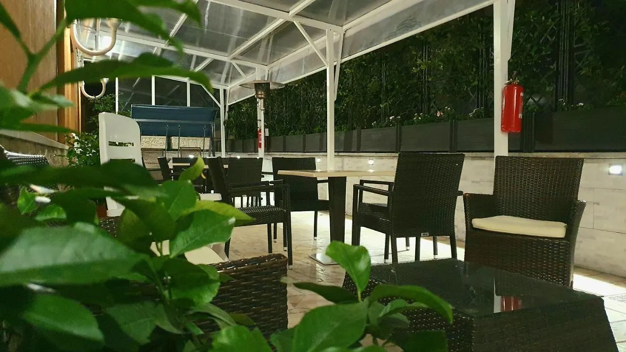 Albergo Leonardo Chianciano Terme Italy